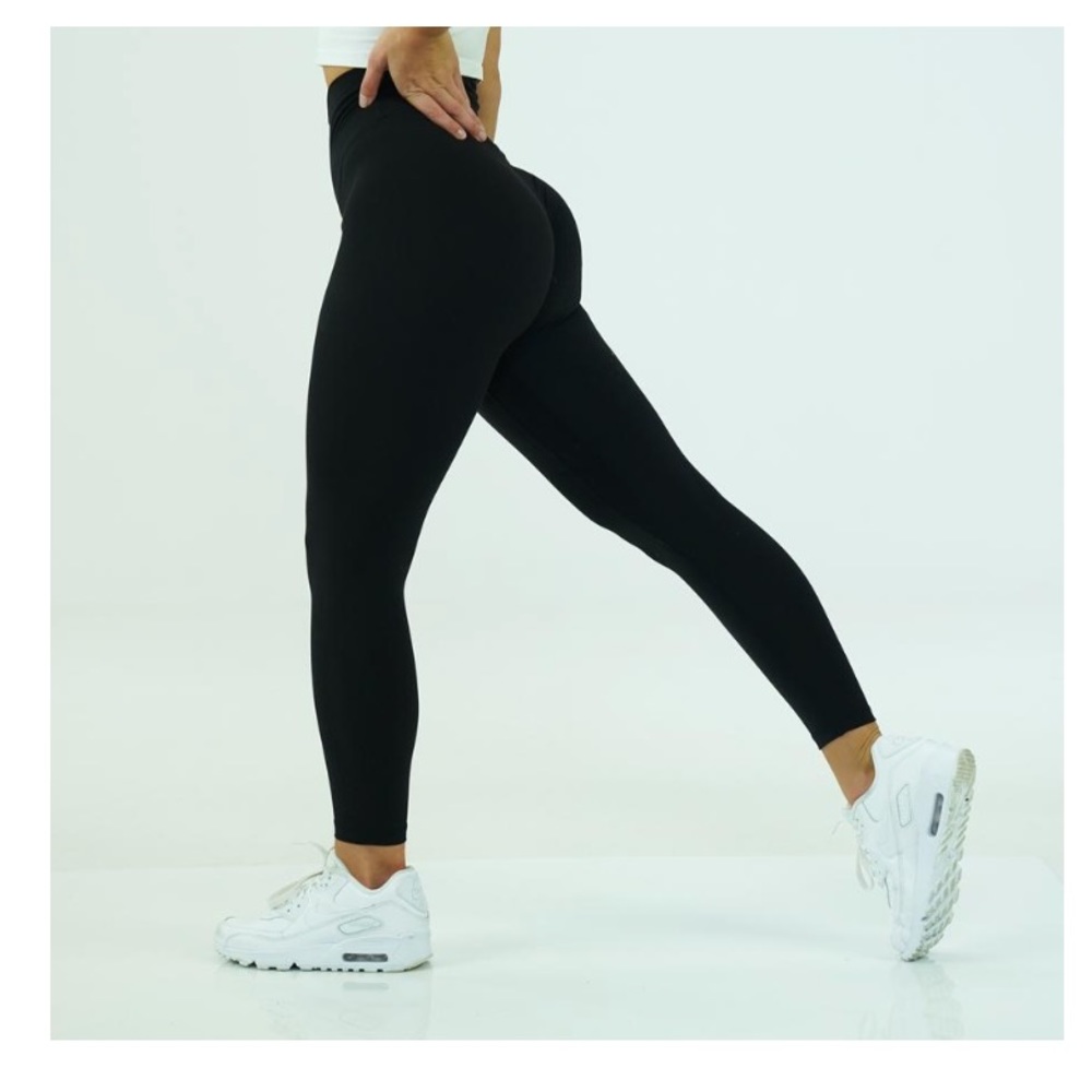 NVGTN Signature Leggings
